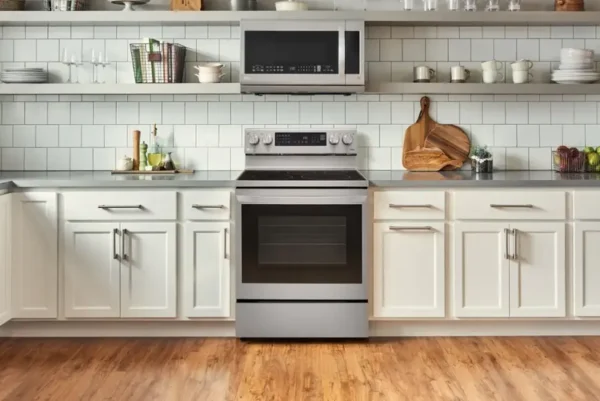 LG - 6.3 Cu. Ft. Smart Freestanding Electric Stove - Image 4